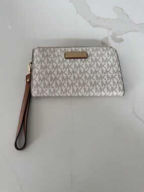Michael Kors White and Brown MK Logo Wristlet